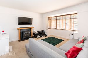 Photo 22- click for photo gallery